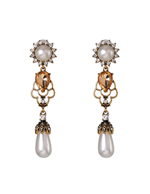 Fashion Gold Gold-plated Pearl Drop Earrings