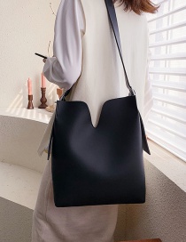 Fashion Large Black Solid Color Small V Shoulder Messenger Bag