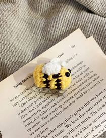 Fashion Little Bee Woolen Bee Hit Color Brooch