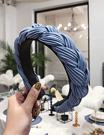Fashion Blue Pleated Fabric Twist Braid Wide Hoop