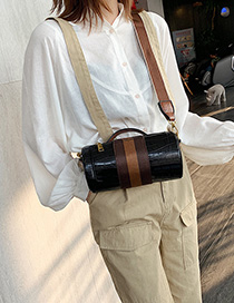 Fashion Black Crocodile-stitched Cylindrical Shoulder Bag
