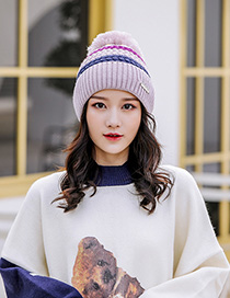 Fashion Lotus Color Stitched Contrast Color Padded Knitted Hat