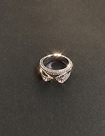 Fashion Platinum Oval Geometric Ring With Diamonds