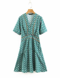 Fashion Green V-neck Dress With Printed Contrast Stitching
