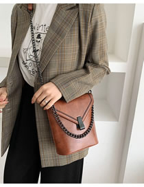 Fashion Brown Chain Embroidered Shoulder Bag