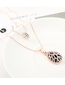 Fashion Gold Openwork Diamond Heart Necklace