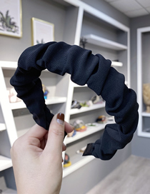 Fashion Black Pleated Pile Wide Edge Fabric Headband