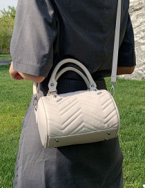 Fashion White Embroidered Thread Shoulder Messenger Handbag