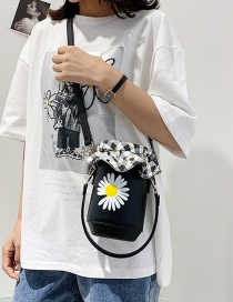 Fashion Black Printed Daisy Cylindrical Crossbody Bag