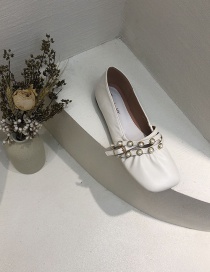 Fashion Creamy-white Soft Leather Wrinkled Shallow Pearl Flat Shoes