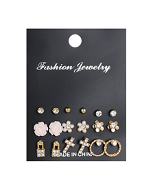 Fashion Golden Flower Diamond Pearl Geometric Alloy Earrings