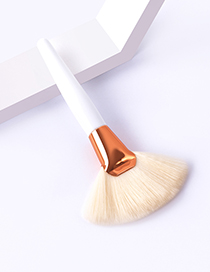 Fashion Single White Handle Big Fan Color Makeup Brush With Wooden Handle And Aluminum Tube Nylon Hair