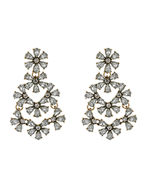 White Alloy Diamond Geometric Flower Earrings