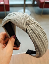 Fashion Light Grey Pure Color Striped Knitted Headband With Knotted Yarn In The Middle