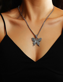 Fashion Silver Color Alloy Necklace With Diamond Butterfly Pendant