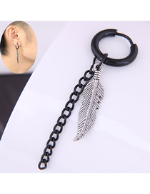 Fashion Black Titanium Steel Feather Chain Single Ear Ring