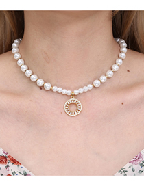 Fashion White Metal Inlaid Zirconium Pearl Round Necklace