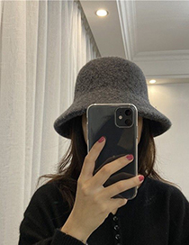 Fashion High-grade Gray Soft To The Touch Woolen Short Brim Bucket Hat