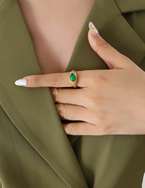 Fashion Gold Green Crystal Stone Ring No. 7 Titanium Emerald Ring