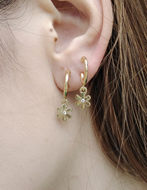 Fashion Flowers Alloy Diamond Flower Earrings