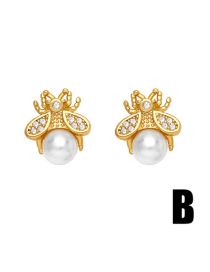Fashion B Copper Bee Pearl Stud Earrings With Diamonds