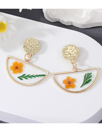 Fashion Daisy Alloy Dried Flower Half Round Stud Earrings