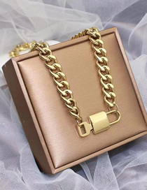 Fashion Gold Titanium Steel Thick Chain Gold Lock Necklace