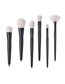 Fashion Black Black Pvc6 Small Fan-shaped Makeup Brushes With Wooden Handle And Nylon Hair