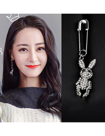Fashion Silver (single) Diamond-studded Rabbit Earrings