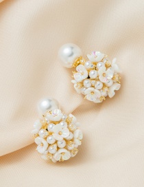 Fashion Gold Alloy Pearl Hydrangea Stud Earrings