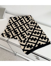 Fashion Black And White Check Wool Knitted Scarf