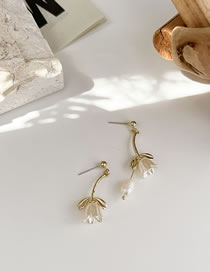 Fashion Gold Alloy Tulip Pearl Earrings
