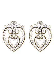 Fashion Pearl Alloy Diamond Hollow Heart Stud Earrings