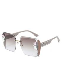 Fashion 【gradient Tea】diamonds Alloy Diamond Large Frame Sunglasses