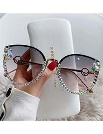 Fashion Upper Gray And Lower Pink Diamonds Alloy Diamond Large Frame Sunglasses