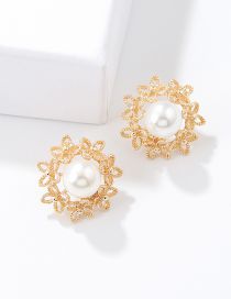 Fashion Gold Color Flower Cutout Pearl Stud Earrings Alloy Set Pearl Geometric Stud Earrings