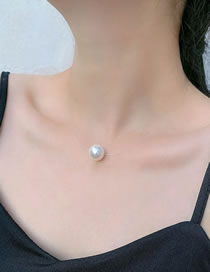 Fashion White Geometric Pearl Fish Line Necklace