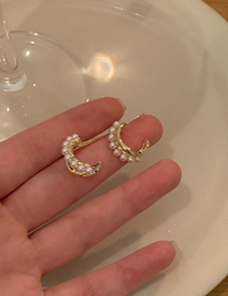 Fashion Gold Alloy Set Pearl C-shaped Earrings