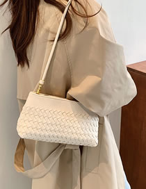 Fashion White Pu Soft Woven Shoulder Bag