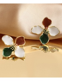 Fashion Green Alloy Dripping Four-leaf Flower Earrings