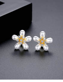 Fashion White Copper Inlaid Zirconium Pearl Flower Stud Earrings