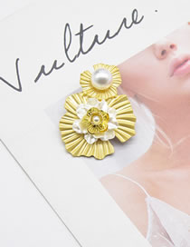 Fashion Metal Alloy Geometric Flower Pearl Brooch