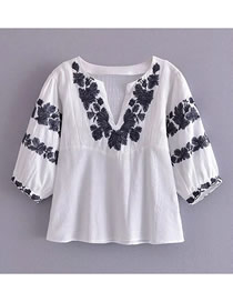 Fashion White Cotton Embroidered Baggy Top