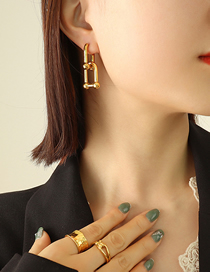 Fashion Gold Titanium Gold Plated Horseshoe Buckle Stud Earrings