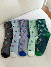 Fashion Five Pairs Embossed Floral Socks