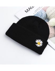 Fashion Black Daisy-embroidered Knitted Sweater Hat