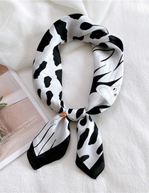 Fashion Forest White Striped Print Contrasting Geometric Small Square Scarf