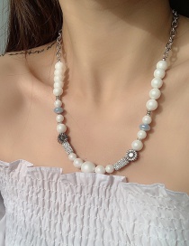 Fashion Color Beads Butterfly Alloy Hollow Pearl Beaded Necklace