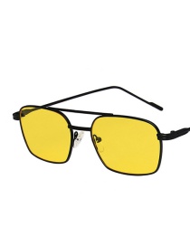 Fashion Black Frame Yellow Film Small Frame Double Beam Metal Marine Sunglasses