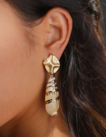 Fashion Gold Color Metal Conch Earrings